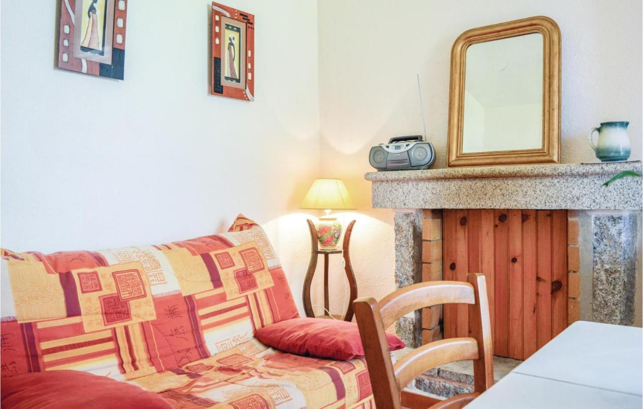 Nice Apartment In Zonza With Kitchenette Eksteriør billede